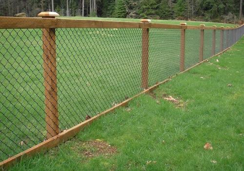 10 Affordable Fencing Options That Look Expensive (From an Expert's Perspective)