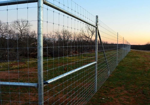 The Ultimate Guide to Calculating the Cost of Building a Fence for a 2,000 sq ft Property