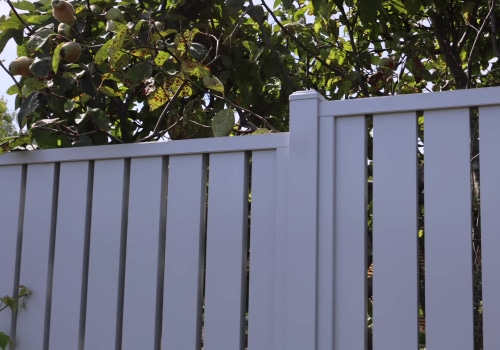 How to Maintain Aluminum Fencing in Auckland’s Weather